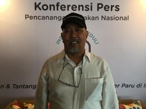 Alasan Indro Warkop berhenti merokok. (Suara.com/Risna Halidi)