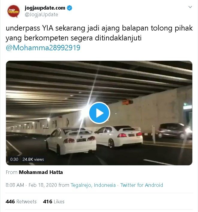 Dua mobil melaju sangat kencang di underpass YIA - (Twitter/@JogjaUpdate)