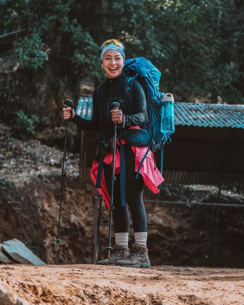 Penampilan Nikita Willy saat naik Gunung Himalaya. [Instagram]