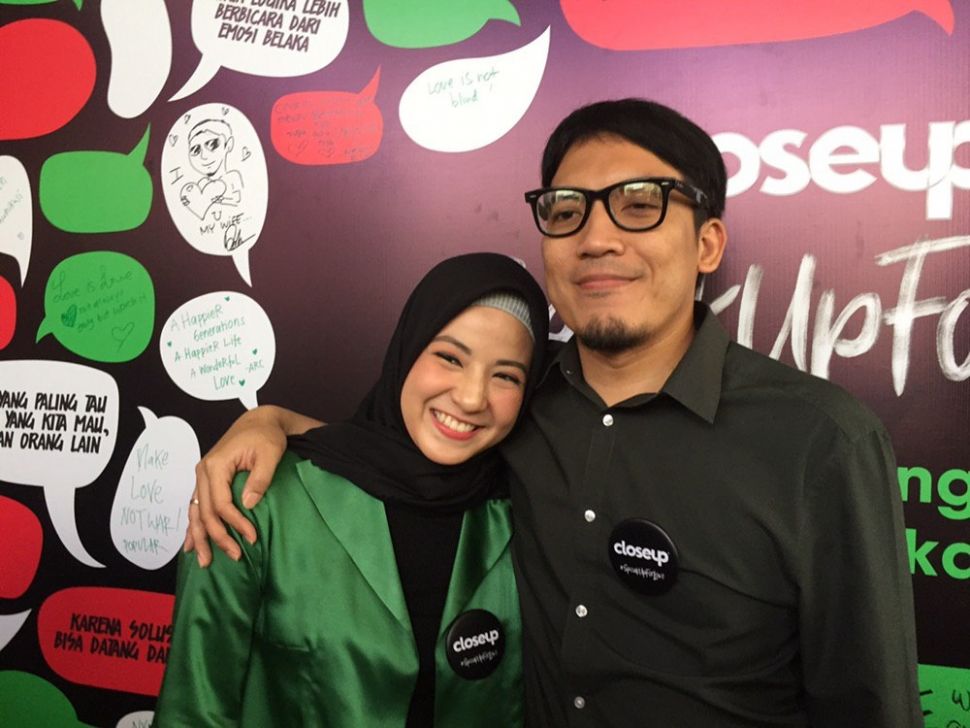 Desta dan istrinya, Natasha Rizki [Suara.com/Ismail]