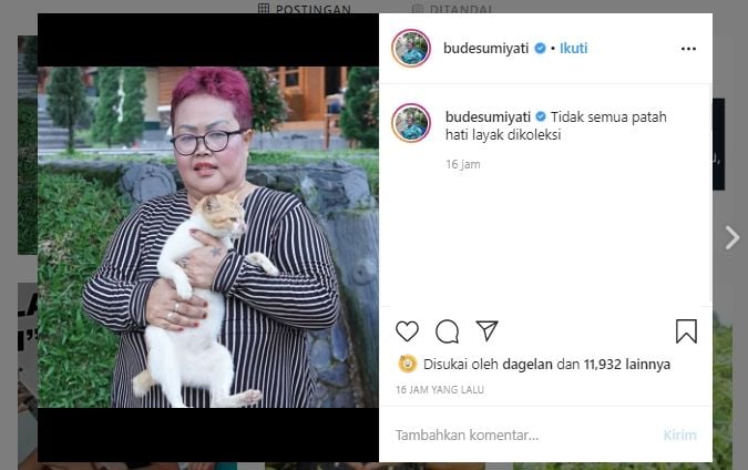 Bude Sumiyati bicara soal patah hati. (Instagram/@budesumiyati)