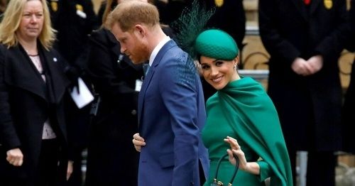 Pangeran Harry dan Meghan Markle saat menjalankan tugas terakhir sebagai anggota senior keluarga Kerajaan Inggris. (Foto: Tolga Akmen/AFP)