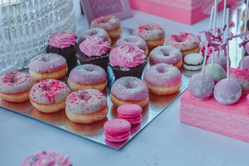 donuts. [Shutterstock]