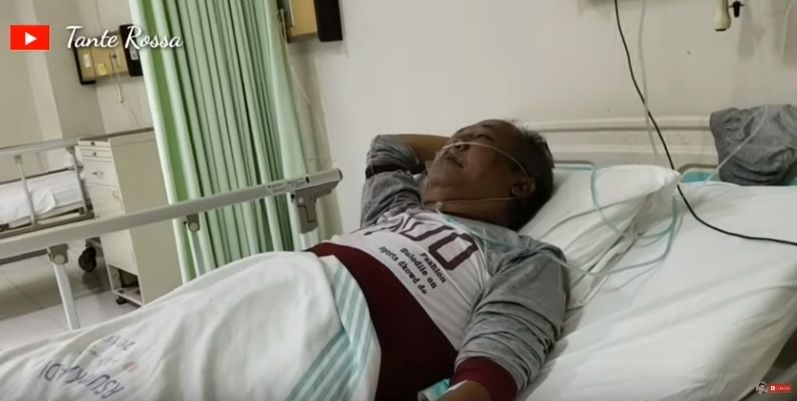 Mbah Kung, artis Youtube yang dikenal sebagai Kakek Sugiono versi Indonesia [Youtube/Aunty Rossa]