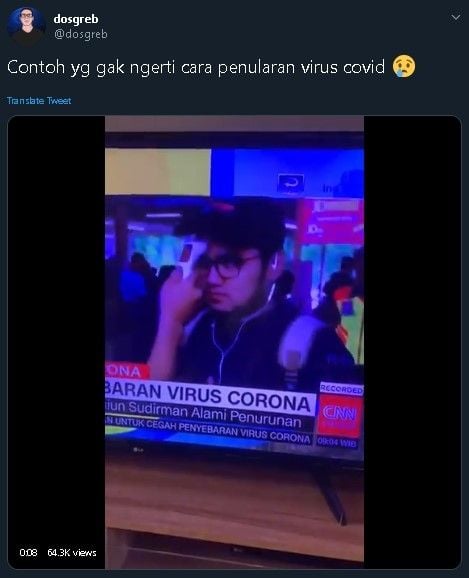 Cek suhu tubuh penumpang KRL jadi sorotan. (Twitter/@dosgreb)