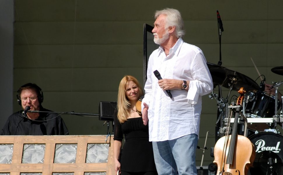 Kenny Rogers [Shutterstock]