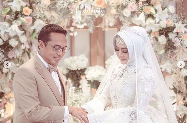 Eddies Adelia dan Ferry Setiawan [Instagram/aldiphoto]