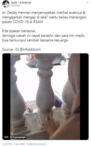 Dokter Deddy menyempatkan pulang untuk ajari anak mengaji (Twitter).