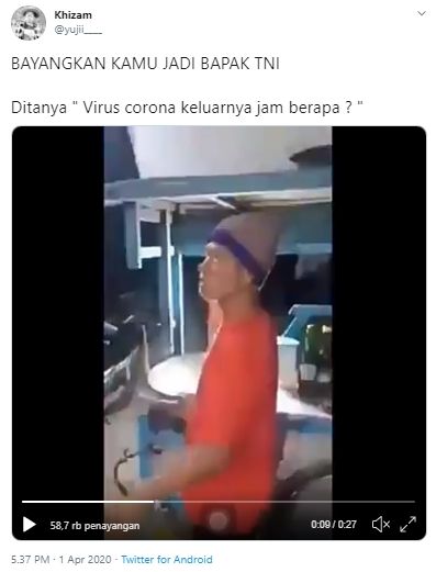 Video kocak tukang nasgor tanya virus corona keluar jam berapa (Twitter).