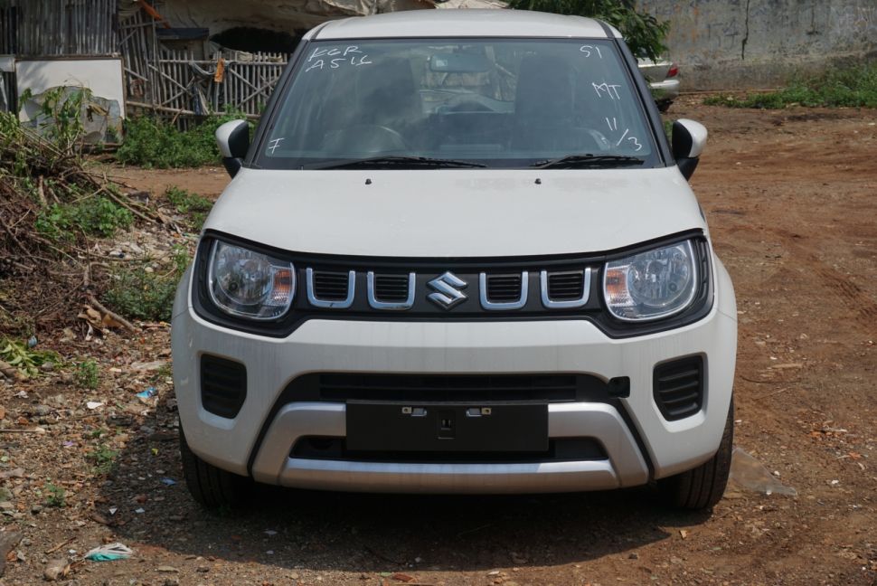Tampak full front Suzuki Ignis facelift 2020 [Suara.com/Manuel Jeghesta Nainggolan].
