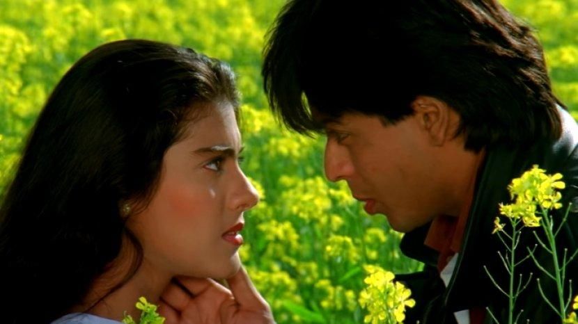 Shahrukh Khan dan Kajol di film Dilwale Dulhania Le Jayenge