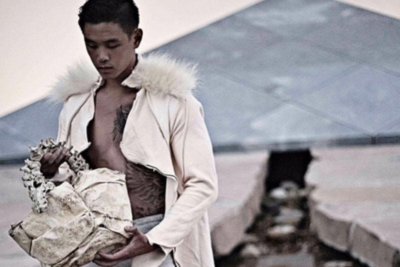 Tas yang disebut berbahan dasar tulang belakang manusia (ANTARA/Instagram @byarnoldputra)