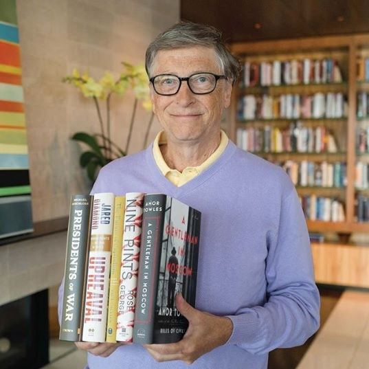 Mantan CEO Microsoft, Bill Gates. [Instagram/@thisisbillgates]