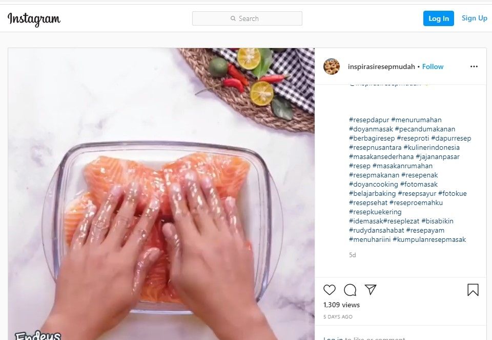 Salmon sambal matah. (dok: Instagram/@inspirasiresepmudah)