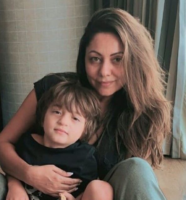 Abram Khan Anak Shahrukh Khan Salat Dan Lancar Baca Al Fatiha Tuai Pujian