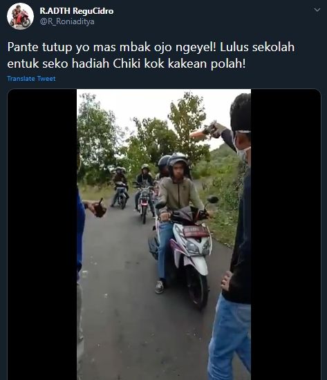 Kompilasi konvoi pemotor, akhirnya serba kocak. (Twitter)