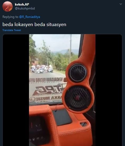 Kompilasi konvoi pemotor, akhirnya serba kocak. (Twitter)