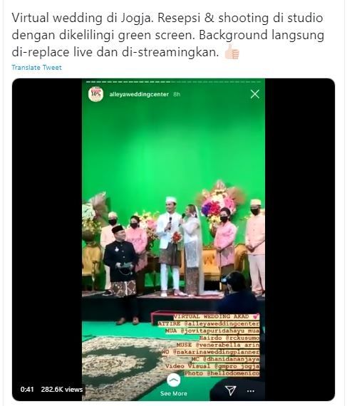 Pernikahan Virtual dengan Green Screen (twitter.com/goenrock)