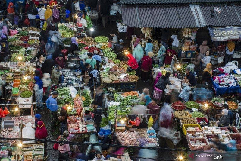 Ilustrasi pasar tradisional di Bandung. [Antara]