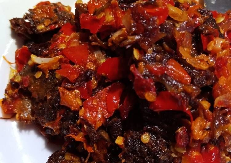 Balado daging rendang. (Cookpad)