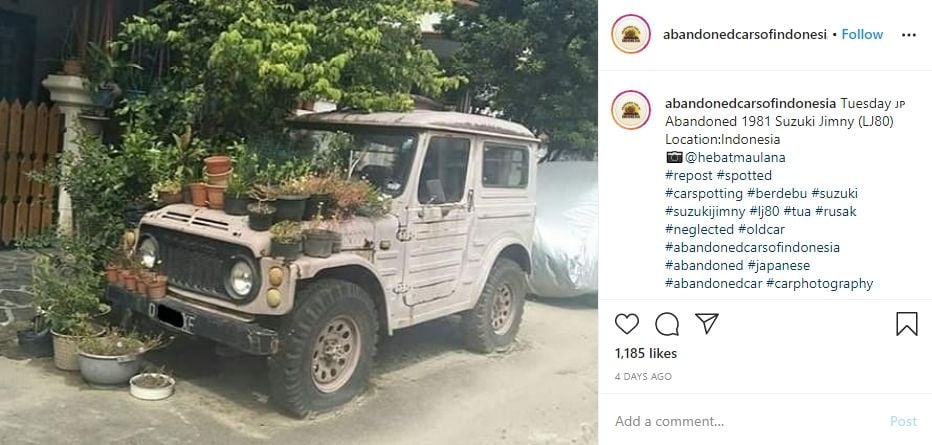 Deretan potret mobil yang terbengkalai dan mengenaskan. (Instagram/@abandonedcarsofindonesia)