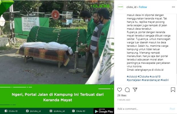 Portal kampung memakai keranda & mayat pocong (Instagram).