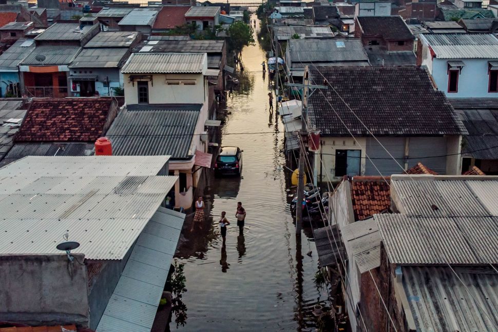 Banjir Rob Landa Sejumlah Wilayah di Jawa Tengah