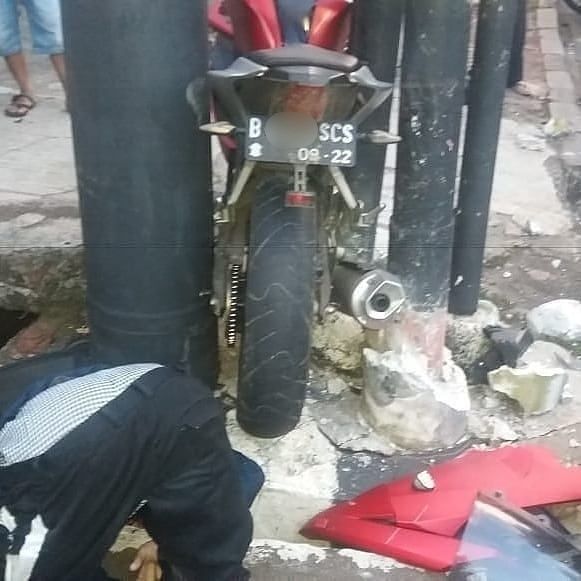 Viral kecelakaan maut Yamaha R15. (Instagram/@agoez_bandz4)