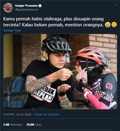 Suapi Istri Makanan Usai Bersepeda,Romantisnya Ganjar Pranowo Bikin Baper. (Twitter/@ganjarpranowo)