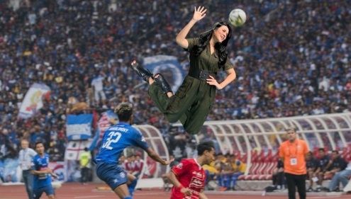 Foto editan Raisa di GBK.