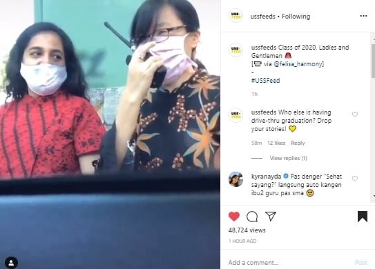 Wisuda drive-thru di salah satu SMA di Surabaya (Instagram).