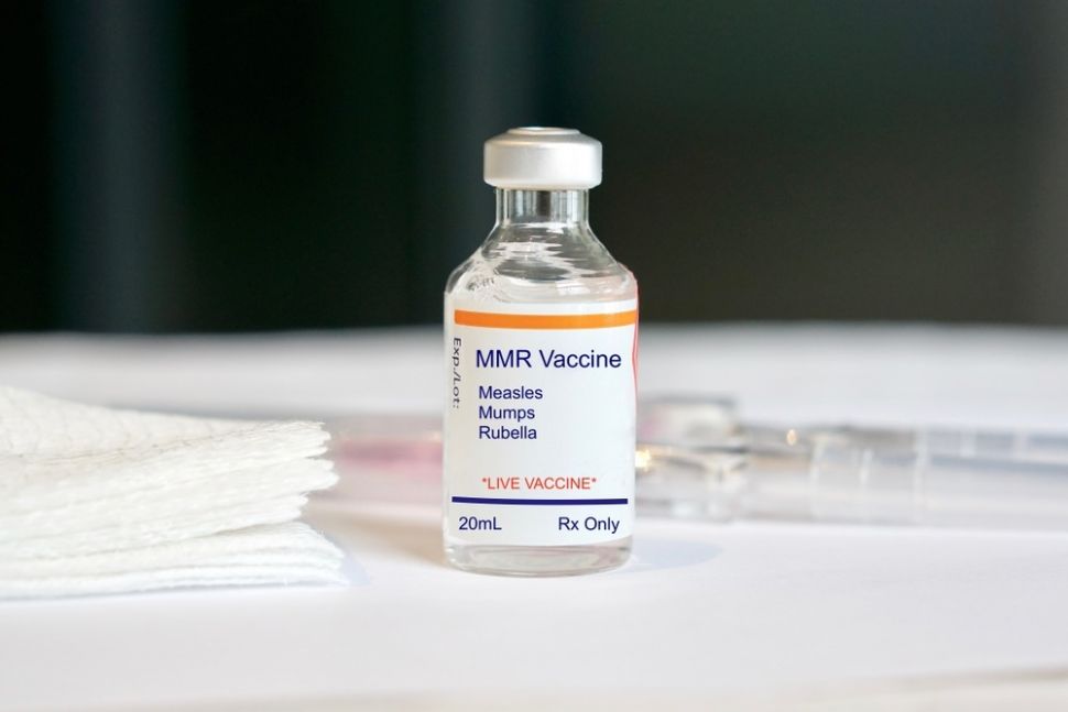 Vaksin campak dan rubella, MMR. [Shutterstock]