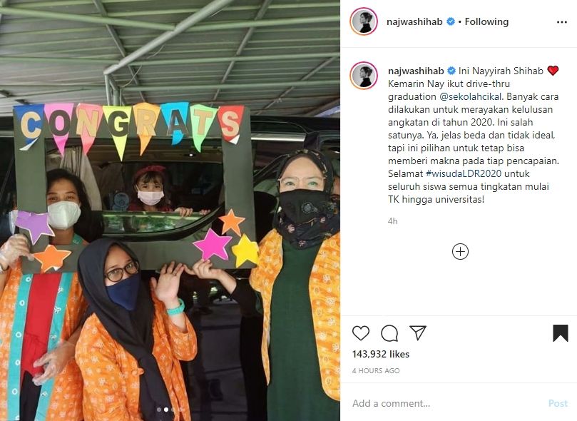 Ambil Ijazah Keponakan Ini Mobil  Keluarga Najwa Shihab 