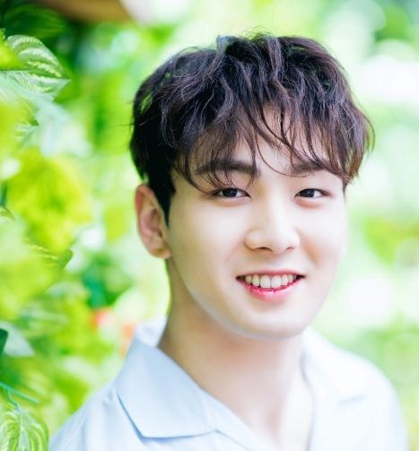 Baekho NU’EST [Koreaboo]