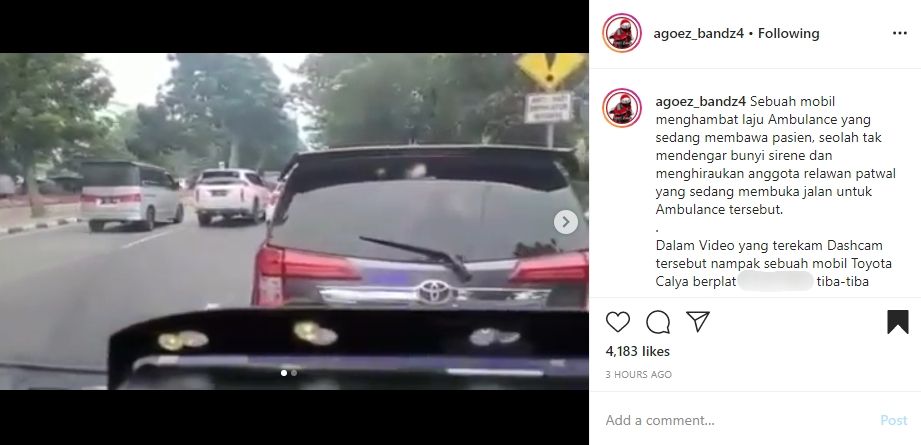 Viral Toyota Calya yang menghambat laju ambulans. (Instagram)