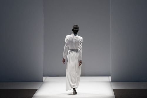 Ilustrasi fashion show virtual. (Shutterstock)