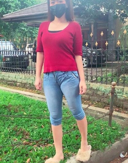 Foto Vega Darwanti hasil jepretan suami [Instagram]