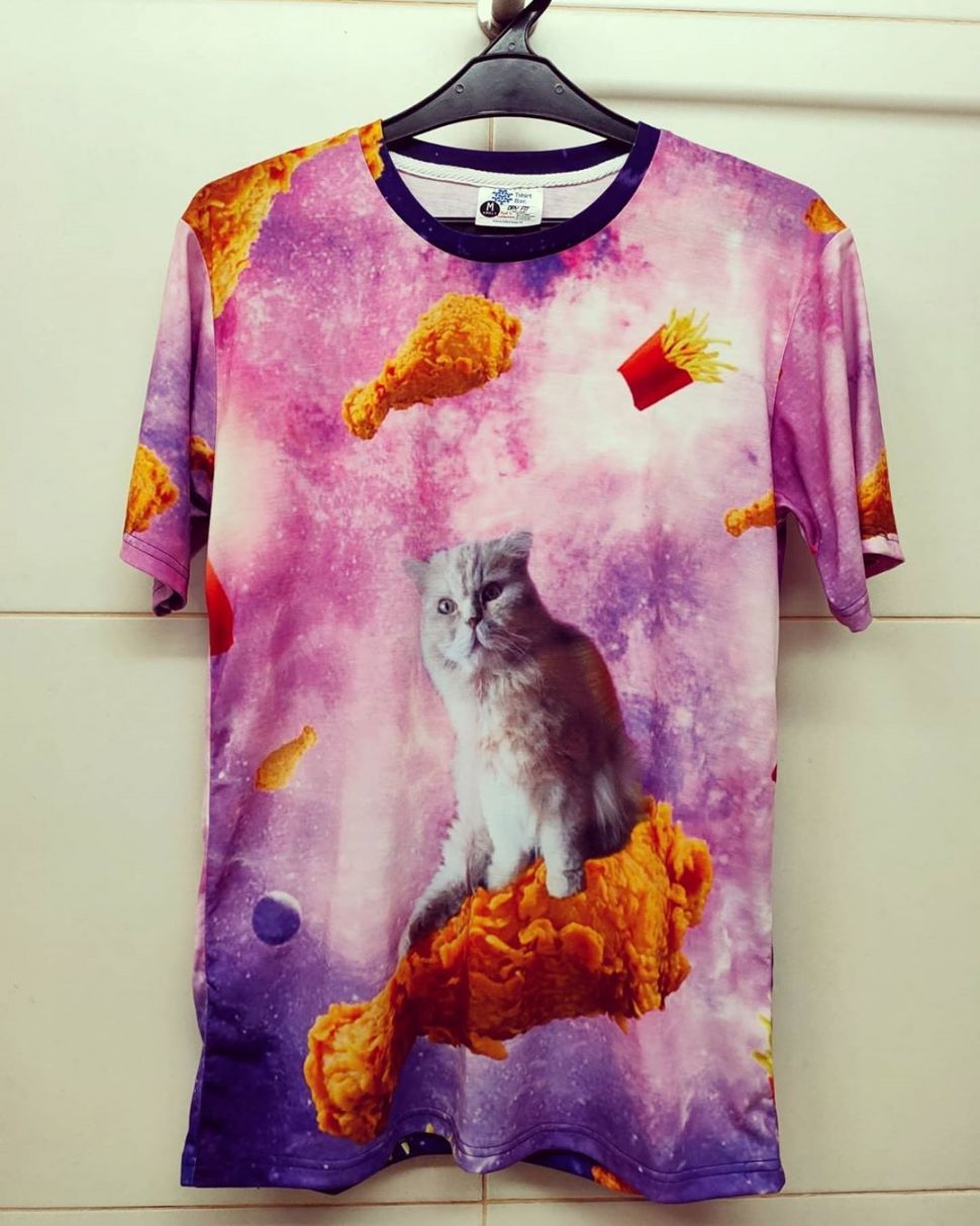 Salah satu merchandise lucu dari The Cat Cabin Jakarta. (Instagram/@thecatcabinjakarta)