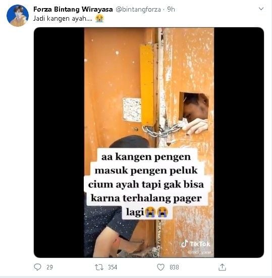 Video viral mengharukan ayah dan anak - (Twitter/@bintangforza)