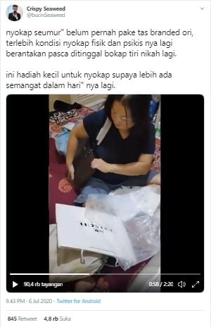 Anak kado ibu tas bermerk hingga bikin haru (Twitter).