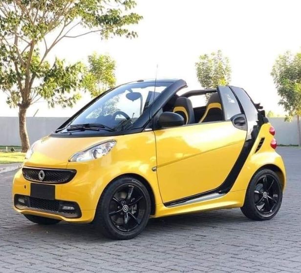Mobil Smart Fortwo. (Facebook)