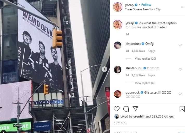 Baliho besar bergambar grup Weird Genius terpampang di Time Square New York [Instagram]