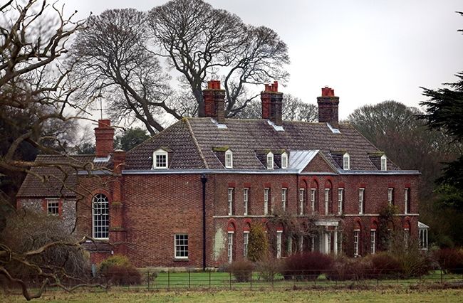 Anmer Hall, Kediaman Pangeran William dan Kate Middleton saat lockdown. (Hello Magazine)