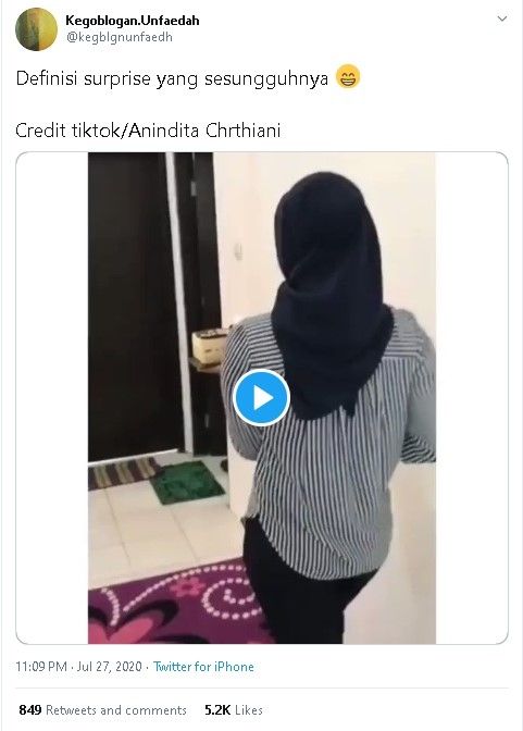 Reaksi kocak polisi kaget - (Twitter/@kegblgnunfaedh)