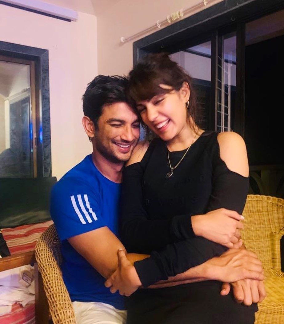 Sushant Singh Rajput dan pacar, Rhea Chakraborty [Instagram]