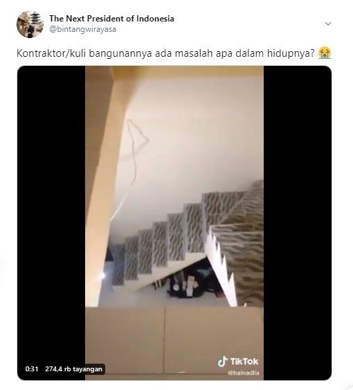 Kosan antimainstream bikin ngilu lihatnya (Twitter/bintangwirayasa)