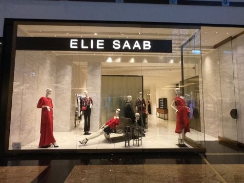 Butik Elie Saab, Desainer Asal Lebanon. (Shutterstock)