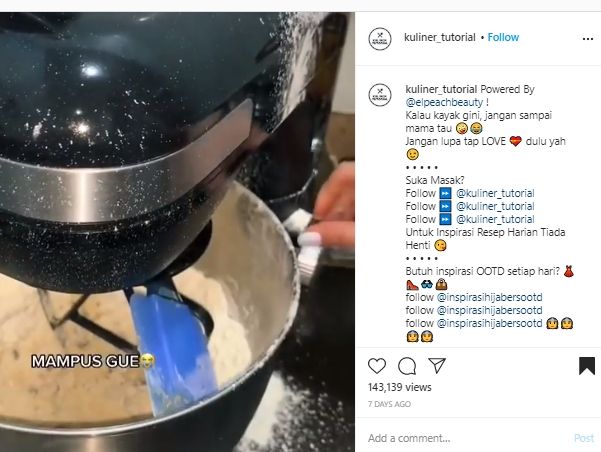 Niat Bantu Ibu di Dapur Tragisnya Wanita Ini Malah Tak Sengaja Rusak Mixer. (Instagram/@kuliner_tutorial)