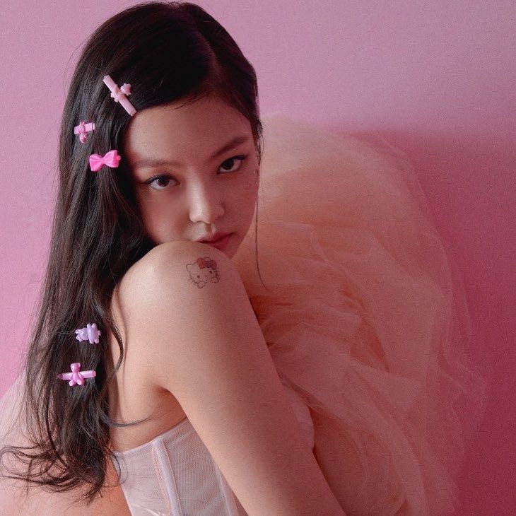 5 Momen Terbaik Penampilan Jennie BLACKPINK yang Menginspirasi (Instagram)