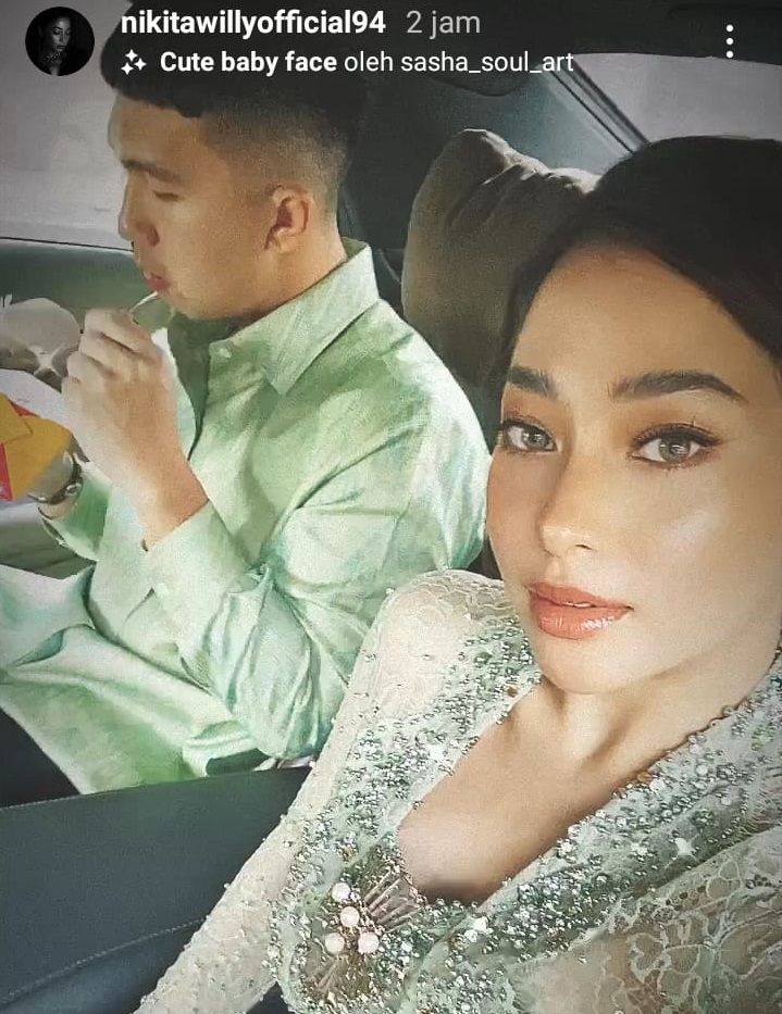 Nikita Willy dan suami hadiri pernikahan Vannya Istarinda dan Arya Bakrie. [Instagram]